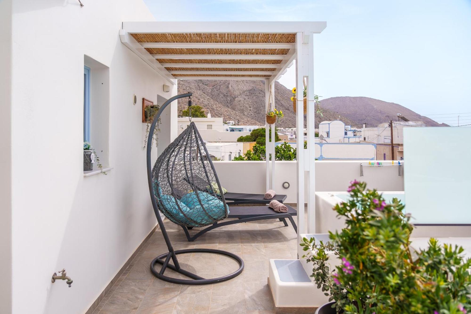 Santorossa Luxury Villas Emporio  Экстерьер фото